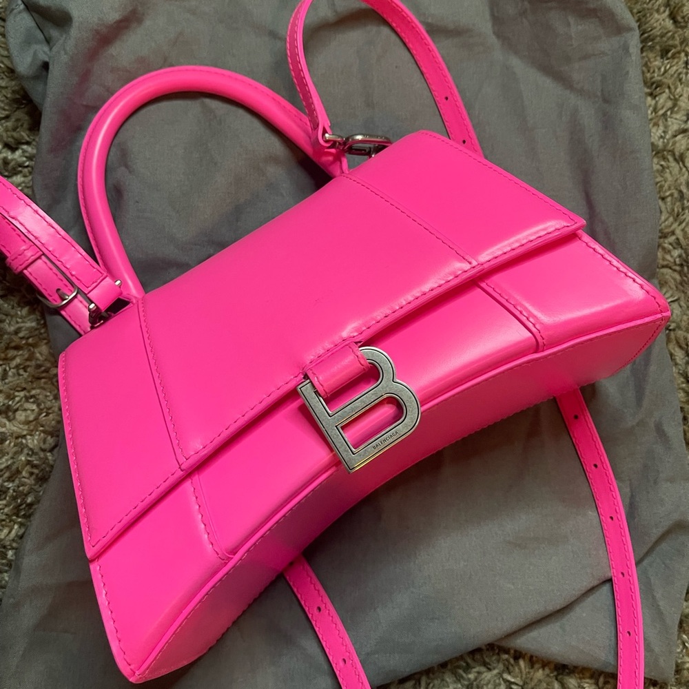 balenciaga hour glass like new